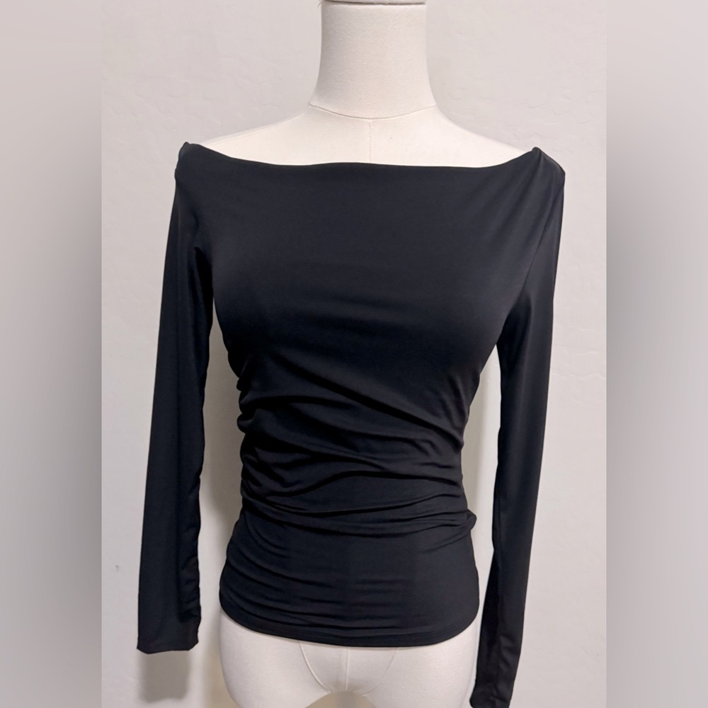 Qinsen Women’s Off The Shoulder Tee